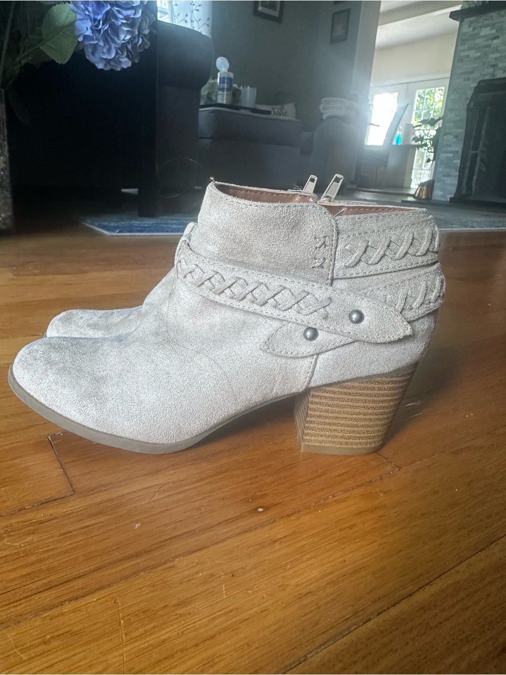 Women’s Gray Braided Suede Ankle Boots